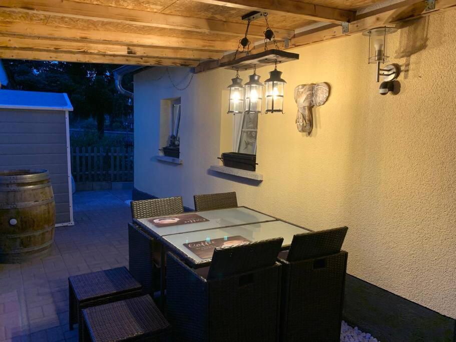 Ferienhaus Sissi Mit Whirlpool, Sauna U Sehr Ruhig Großschönau Exterior foto
